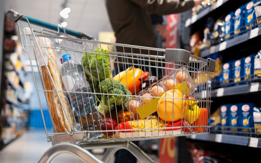 Bulk Buying vs. Weekly Shopping: What’s More Cost-Effective?